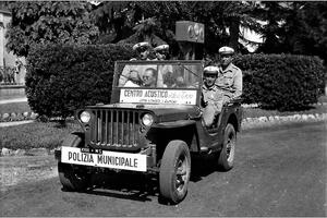 Rumori assordanti e fastidiosi in città: Franco Frediani ricorda il convegno dedicato alla lotta ai rumori che si tenne a Massa nel 1954