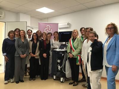 Un nuovo ecografo per la Radiologia Senologica di Carrara grazie alla donazione de "Il Volto della Speranza"