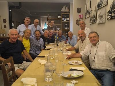 Cena dei ricordi per i giocatori della U.S. Carrarese Beretti a 50 anni dall'impresa sfiorata nel 1976