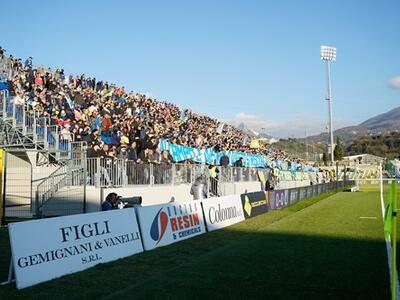 Un magnifico 3 a 1 sull&#039;Entella inaugura la nuova curva nord della Carrarese