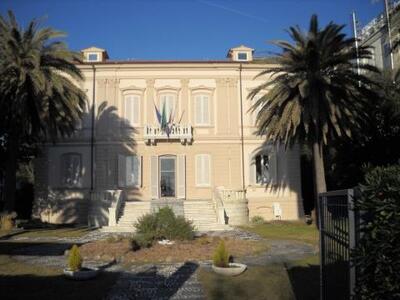 Serate in Villa con #Bibliotecafuoriporta a Marina di Massa