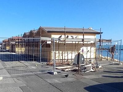 No alle casette dei pescatori davanti alla colonia Ugo Pisa: l'appello di Italia Nostra Massa Montignoso