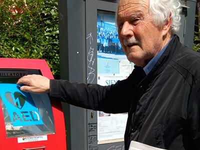 Defibrillatore davanti al Gulglielmi in stato di degrado: l'appello di Giampaoli  di Italia Nostra Massa Montignoso