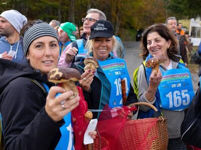 Parco Nazionale Appennino: oltre 400 iscritti e 45 squadre da tutta Italia: a Cerreto è già Mondiale del Fungo