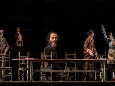 Arrivano due nuovi spettacoli agli Animosi voluti dal direttore Tindaro Granata: i classici Natale in casa Cupiello e Arlecchino muto per spavento nelle versioni rivisitate da compagnie innovative