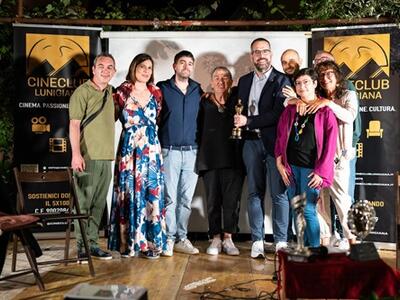 “Salotto Cinematografico”: ad Aulla incontro con Paola Settimini e il suo documentario “Antologia di Spoon River – il CineLibro”