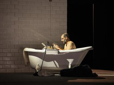 La stagione di spettacoli al Teatro degli Animosi a Carrara prosegue con Il malato immaginario