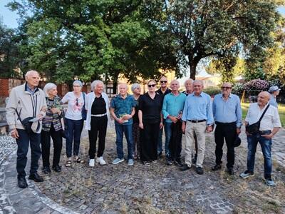 Successo per l'evento in dialetto massese "A ve legge la mè"