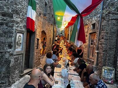 La pastasciutta antifascista e la lezione morale di Carando nell'antico borgo medievale di Pian di Molino