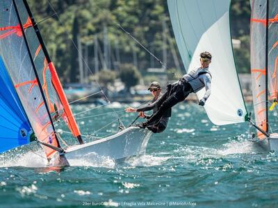 Club Nautico Marina di Carrara: l'eccellenza giovanile guida i successi del Club