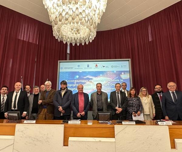 Firmato oggi l’accordo per un corso di Laurea a Massa Carrara: un investimento da 2 milioni di euro per gli ingegneri del digitale