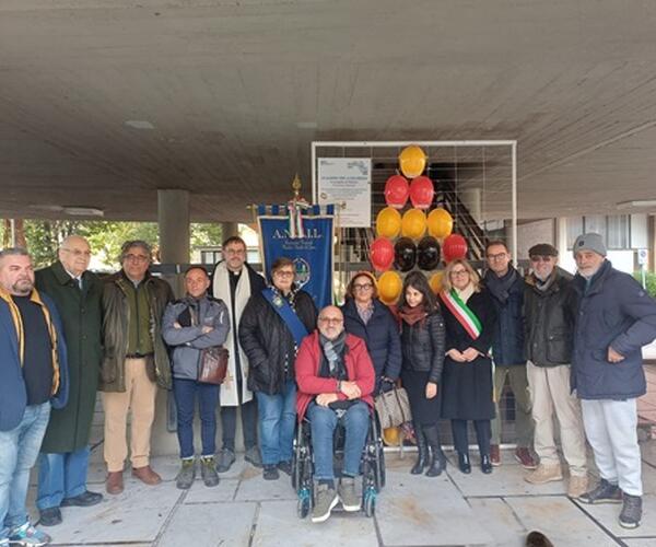 Anmil Massa Carrara e comune inaugurano l&#039;albero per sensibilizzare sul tema della sicurezza nei luoghi di lavoro