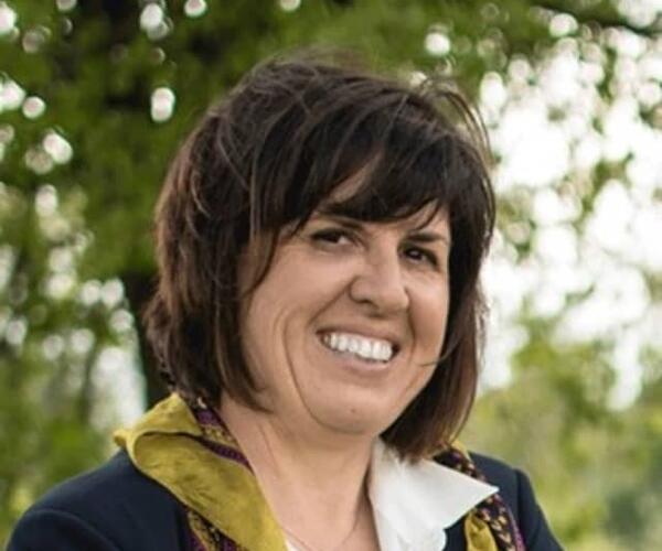 Valettini sindaco Pd appoggiato, anche,  dal centro destra per la carica di presidente della Provincia: l&#039;ex sindaco Pd di Fosdinovo Camilla Bianchi parla di torbido grigiore di posizione politiche  e di tradimento