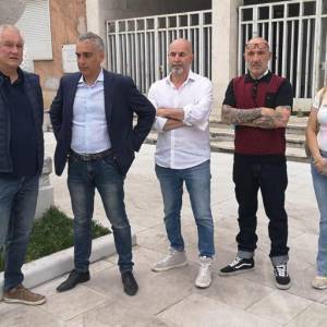 Diego Petrucci e Lorenzo Baruzzo sopralluogo distretto Avenza (1)