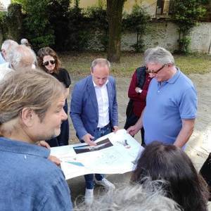 PHOTO-2023-04-18-22-44-39 4