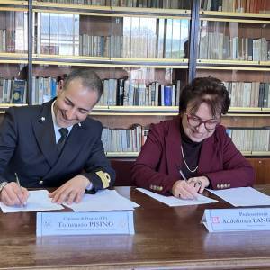 Comunicato stampa del 24.03.2025 - Firma PCTO con istituto nautico Fiorillo foto 1