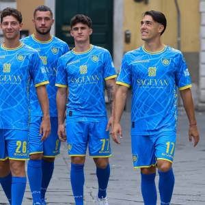 Carrarese Maglia Home (edit Carrarese Calcio) 19