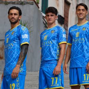 Carrarese Maglia Home (edit Carrarese Calcio) 4