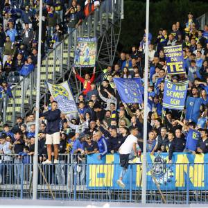 1a6f0506-c94f-4e4b-9f93-0330f4f5eac3