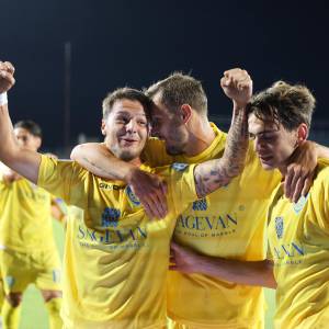 6ab864ef-4e5a-4b9b-8803-a4c204540425