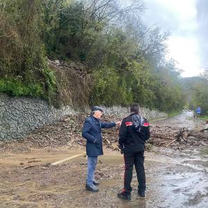 Frana sulla Strada Statale delle Lame 1