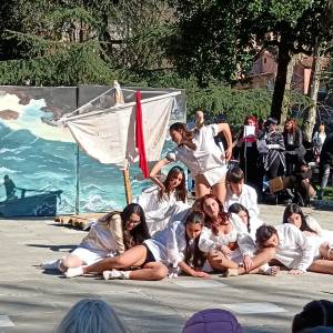 dbd46a3d-3ef8-4d37-aa66-ee3e20935037