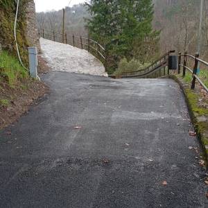 Strada di accesso al Castello Malaspina di Tresana 4