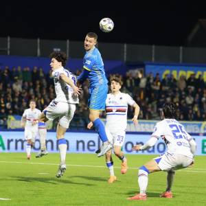 c0bdd652-551e-4b05-81d3-2a53c7bd875c