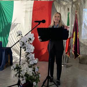 30275fdb-2462-408e-8b1d-26e92949569f